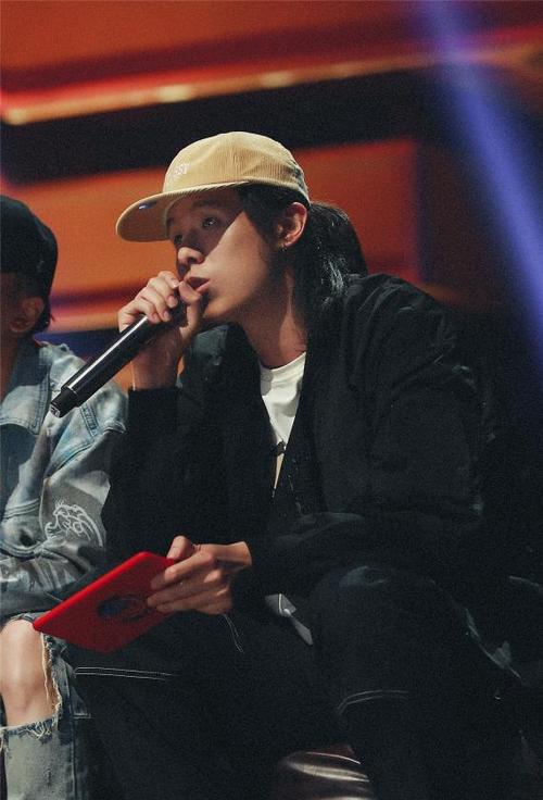 说唱听我的法老敷面膜纸引爆笑旋律说唱获安利无数