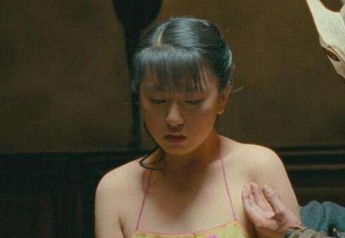 《让子弹飞》未删减片段,无意间带红她,成为多少男人梦中情人!