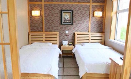 深圳博林诺富特酒店商务标准客房1晚 房间minibar的酒水,宽带上网