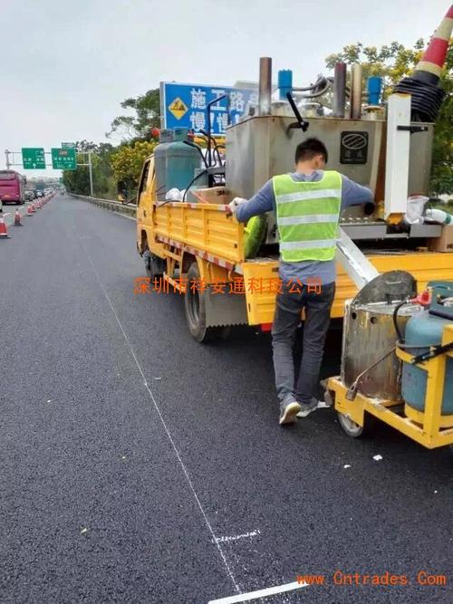 深圳标线厂家,深圳热熔标线厂家,深圳热熔交通标线施工队