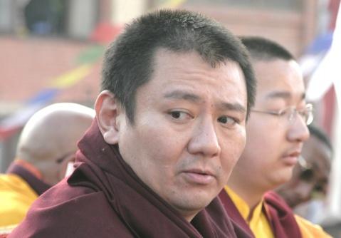 推荐博客《桑竹》:疯狂上师"秋竹仁波切"的爆笑言教!