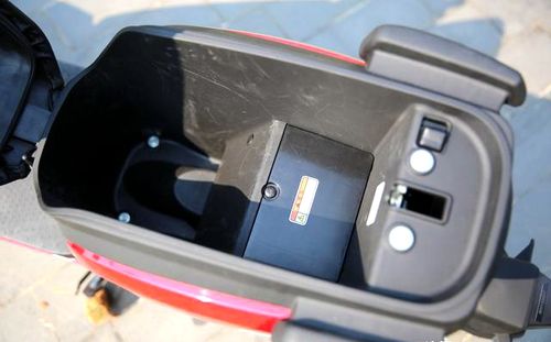 本田在2018年末,在国内推出了首款电动踏板车vgo,售价