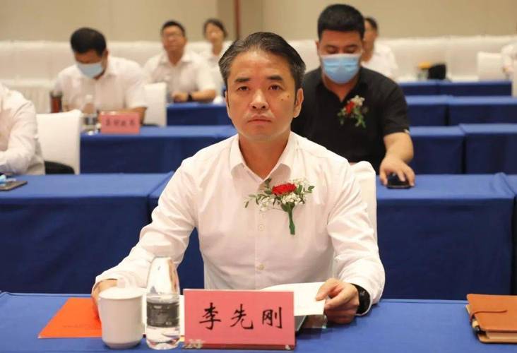 江陵县举行项目签约仪式_李先刚