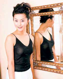 影音娱乐 明星全接触 范冰冰怒斥涉"黄"成星报道专题 正文 点击此处