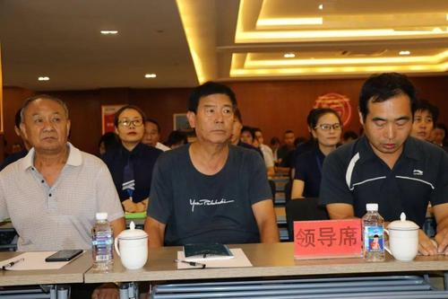 衡水市物业行业管理协会会长刘宝泉,副会长高成凯,杨川,王新建,王伟