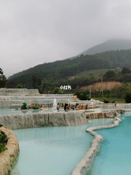 十万大山布透温泉_休闲玩乐_温泉_上思县十万大山布透