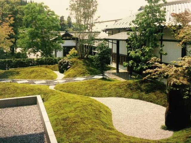 日本高僧设计的枯山水