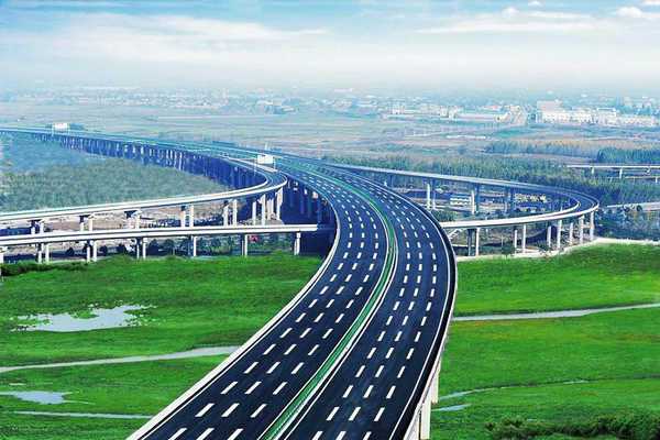 陕西高速公路简称陕西高速,是中国国家高速公路网的重要组成部分,也是