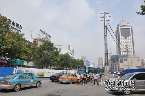 大市口工程建设施工大量公交线路受到影响提醒市民坐车前了解公交线路