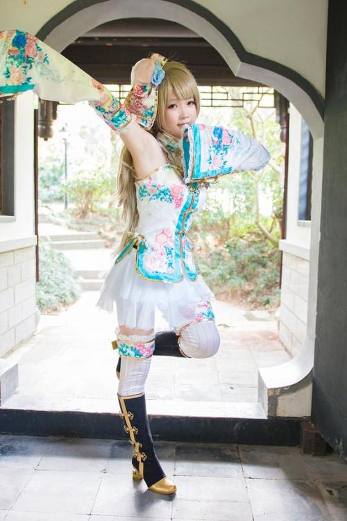 南小鸟觉醒旗袍cos美图欣赏