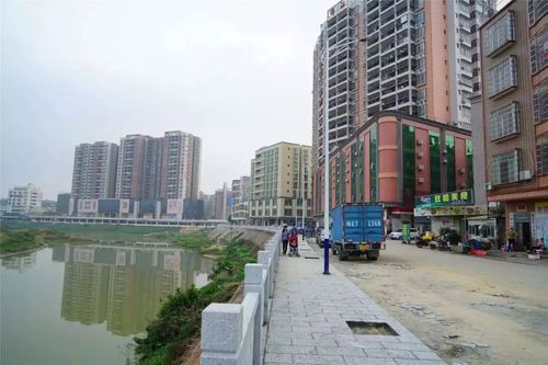 网友称为化州,茂名缩小版的小重庆!