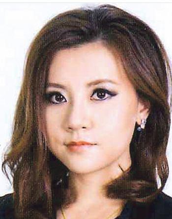 八卦新闻 正文  据香港媒体报道,近日,香港tvb前新闻主播陈珍妮推出