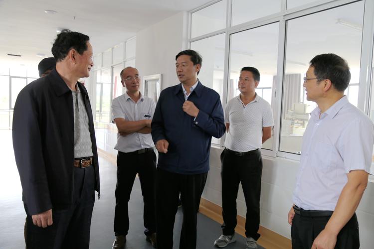 云南省科协党组书记张泽军一行到公司调研