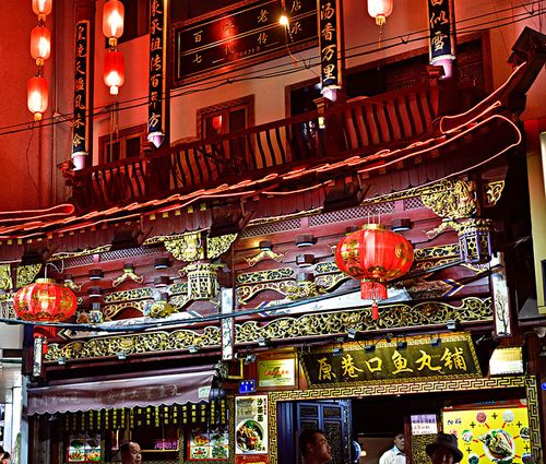 老字号饭店门楼