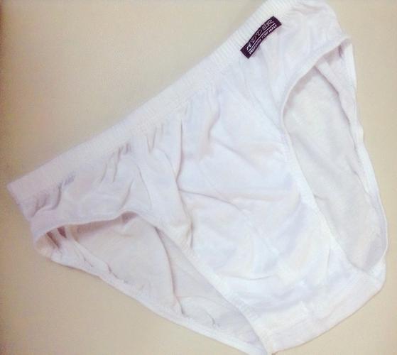 (全新)男士白色内裤