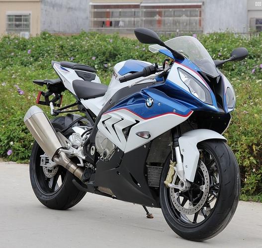15年宝马跑车s1000rr