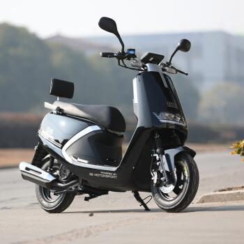 全新踏板摩托车125cc燃油车整车男女国四电喷力箭牌可