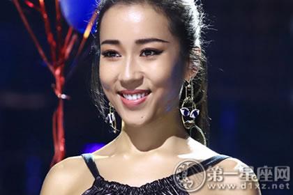 吉克隽逸,原名王俊逸,参加过快乐女声等选秀,不过在海选时就被