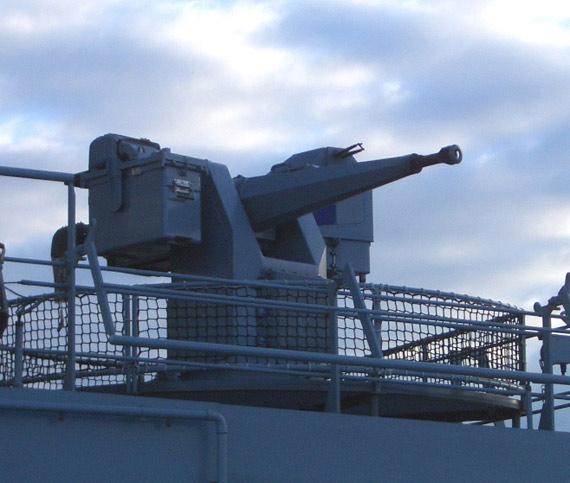 科威特追加订购3门mlg27轻型舰炮及fapds弹药