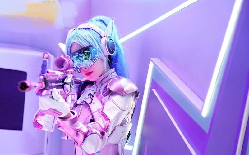 2020cj的惊艳cos,吃鸡火箭少女酷炫,《梦幻新诛仙》简直神还原