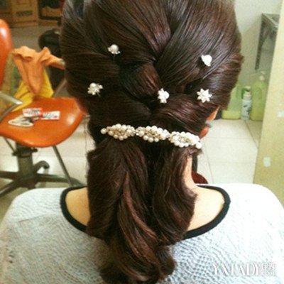 【图】婆婆的发型有哪些 让你盘出优雅盘发