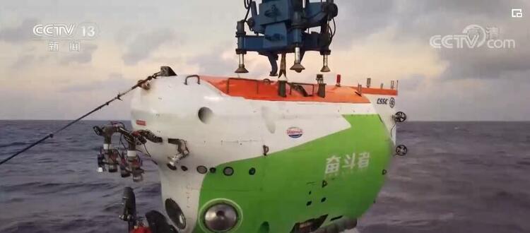 奋斗者号完成21次万米下潜我国万米深潜次数和人数居世界首位