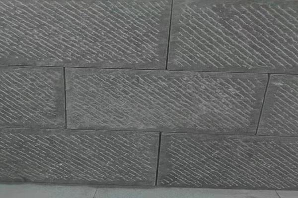 青石板多少钱一块兖州青石板蘑菇石厂家