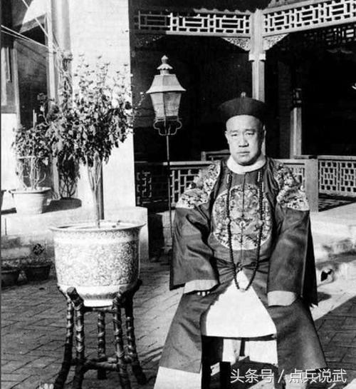 民国十一年(1922年)病死于旅顺,享年56岁,遗体运回北京肃亲王墓地安葬
