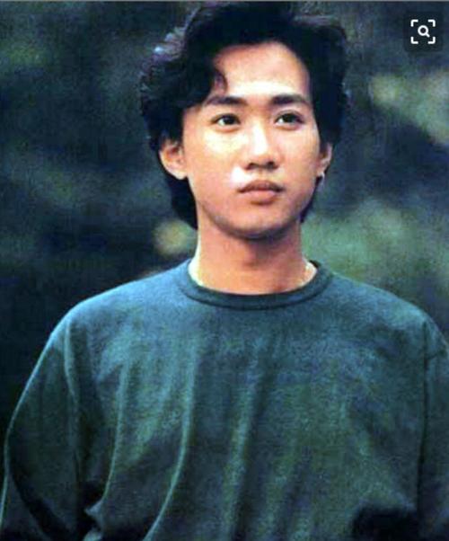 永远的光辉岁月,世间纵有千万曲,人问再无黄家驹