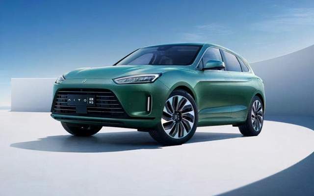 3天获2000辆订单华为汽车问界m5狙击特斯拉在望