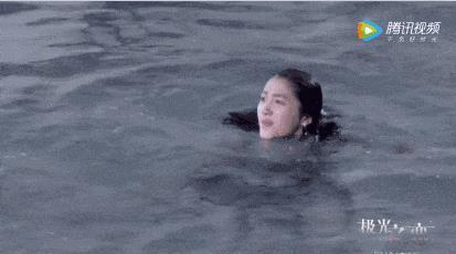 "鹿小葵,加油!"这一段,至今还活在表情包界.