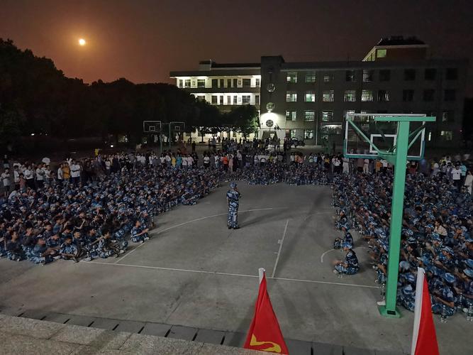 宜章县十一中学优秀学子们: 与烈日抗衡,同风雨争斗