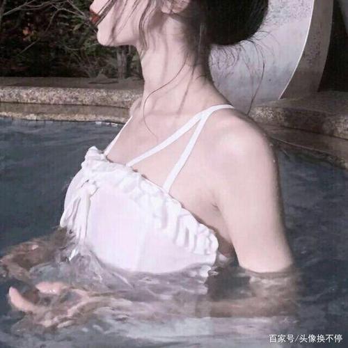 招桃花——女生头像