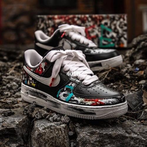 权志龙 af1 联名_耐克怎么样_权志龙_情侣鞋_涂鸦_简约风格_菊花_nike