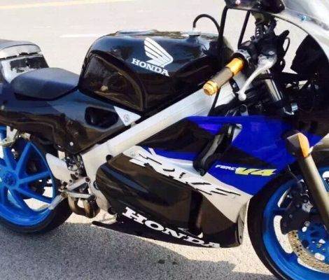 本田vfr400跑车,公路赛,摩托车 - 15000元