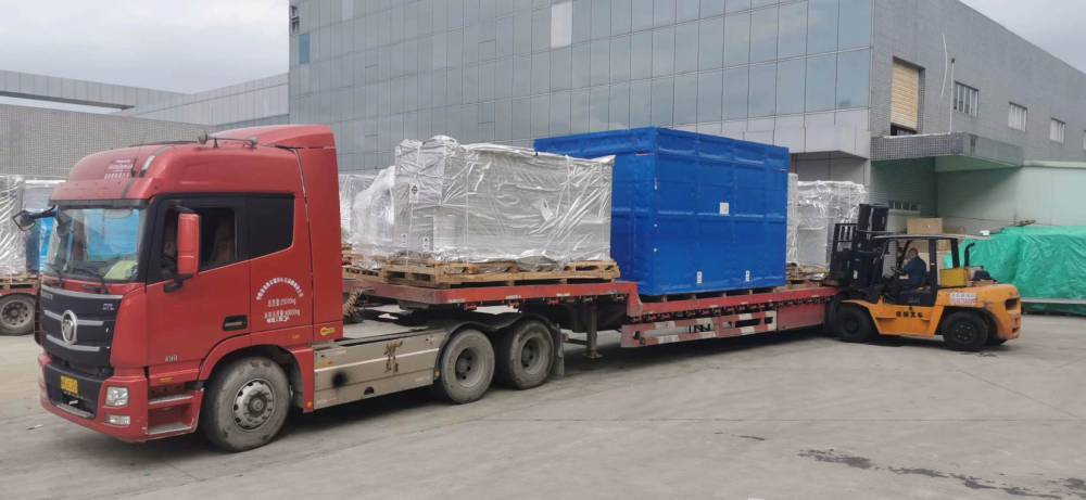 从清远往赤水13米平板车大货车拉货