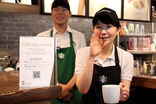 外国人为何会对韩国星巴克感到惊讶?