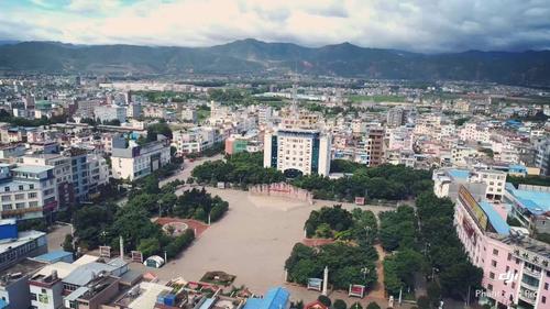 弥渡县花灯广场