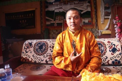 殊胜加持之莲师圣物法器 - 上师弘法之路 - 根秋俄色