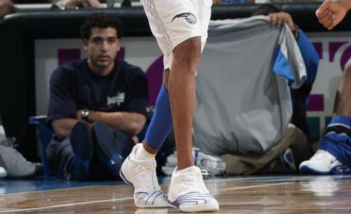 腿玩年,麦迪这纤细的小腿真是太销魂了