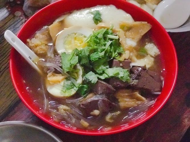 漳州人的美好一天,从一碗豆花粉丝开始