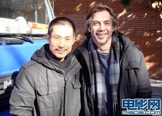 成泰燊,奥斯卡男配角哈维尔·巴登