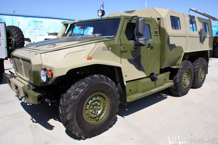 俄罗斯狼式vpk3927volk轻型多用途装甲车