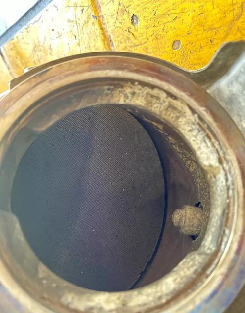 汽车三元催化寿命有多少时间?