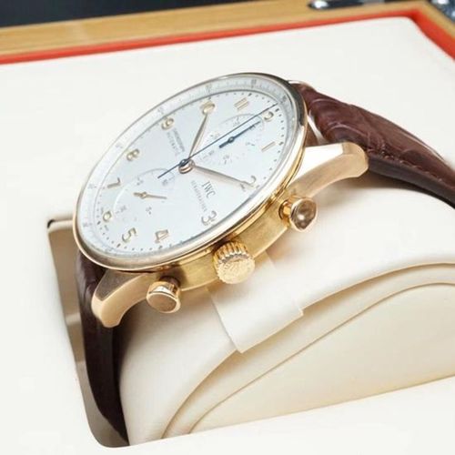 万国葡萄牙系列金表