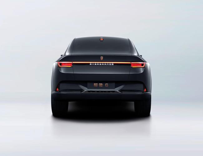 >汽车图库>恒驰>恒大新能源>恒驰6(6/6)>外观>外观> 查看小图外观(6/6