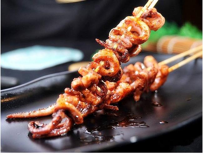 冷冻鱿鱼须串20串鱿鱼足串铁板烧烤食材 鱿鱼爪头半成品油炸小吃
