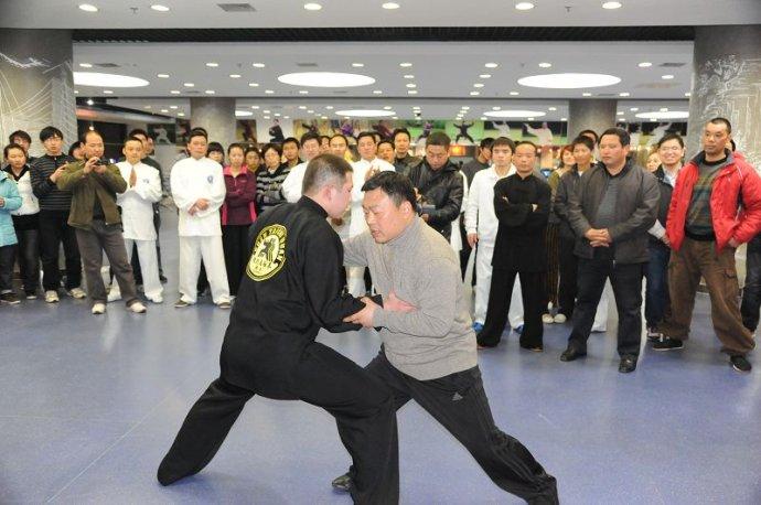 张东武老师来宁授课