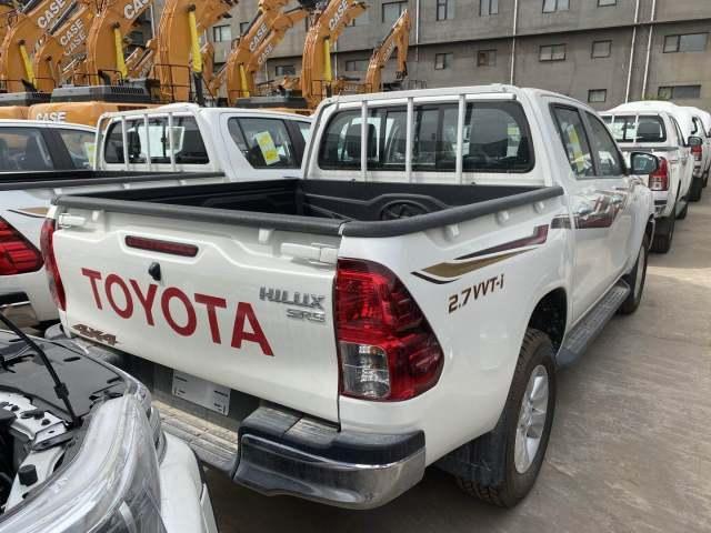 丰田海拉克斯皮卡2.7 glx-sr5汽油版