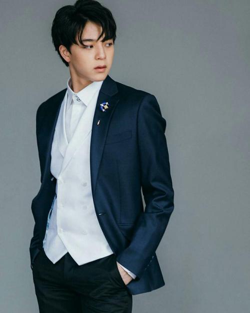 苏拉德·皮凌瓦 suradej pinnirat的图片